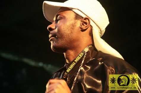 Winston Reedy (Jam) with Soulfood International 13. Reggae Jam Festival - Bersenbrueck 11. August 2007 (9).JPG